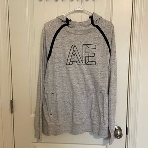 EUC American Eagle men’s light gray black flex hooded pullover sweatshirt‎ large